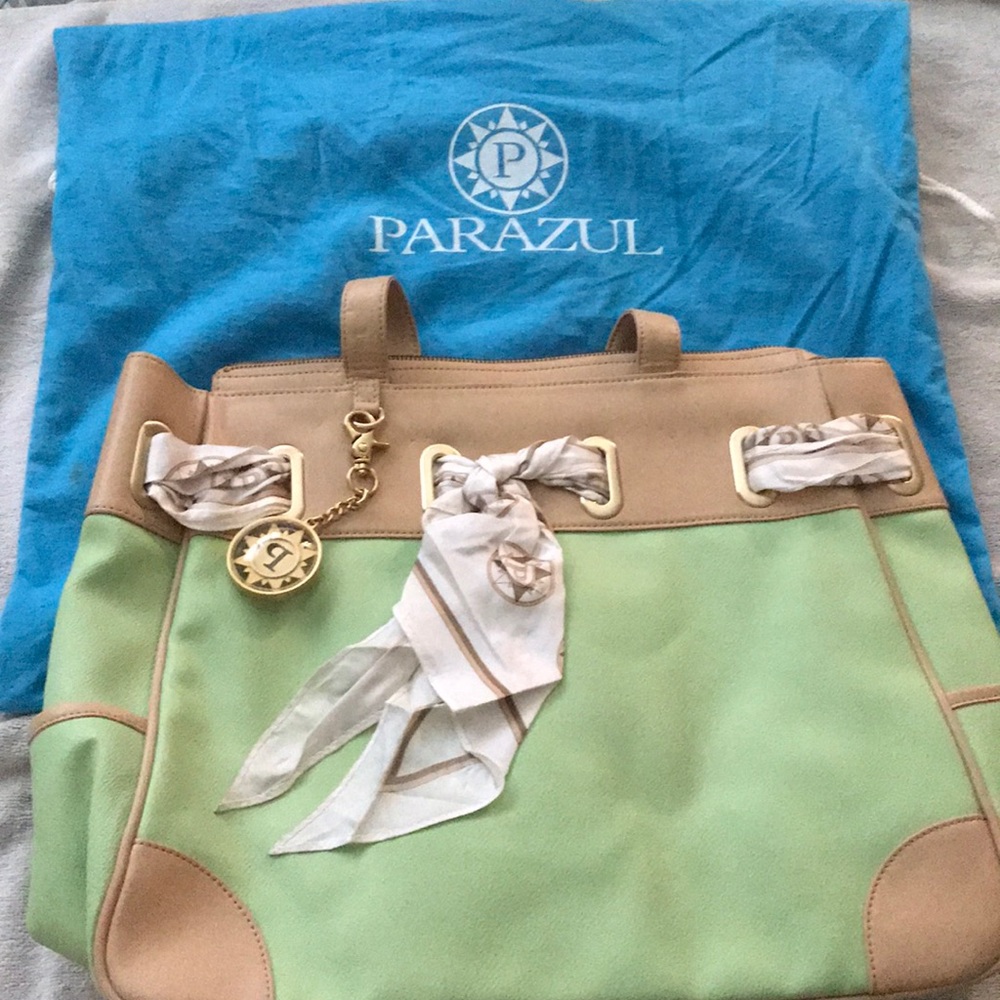 Parazul Bag